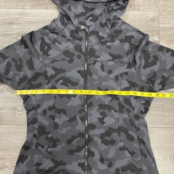 NWOT ZYIA Active Charcoal Camo Pivot Hoodie Full Zip Hooded Sweatshirt Jacket S - Picture 7 of 16